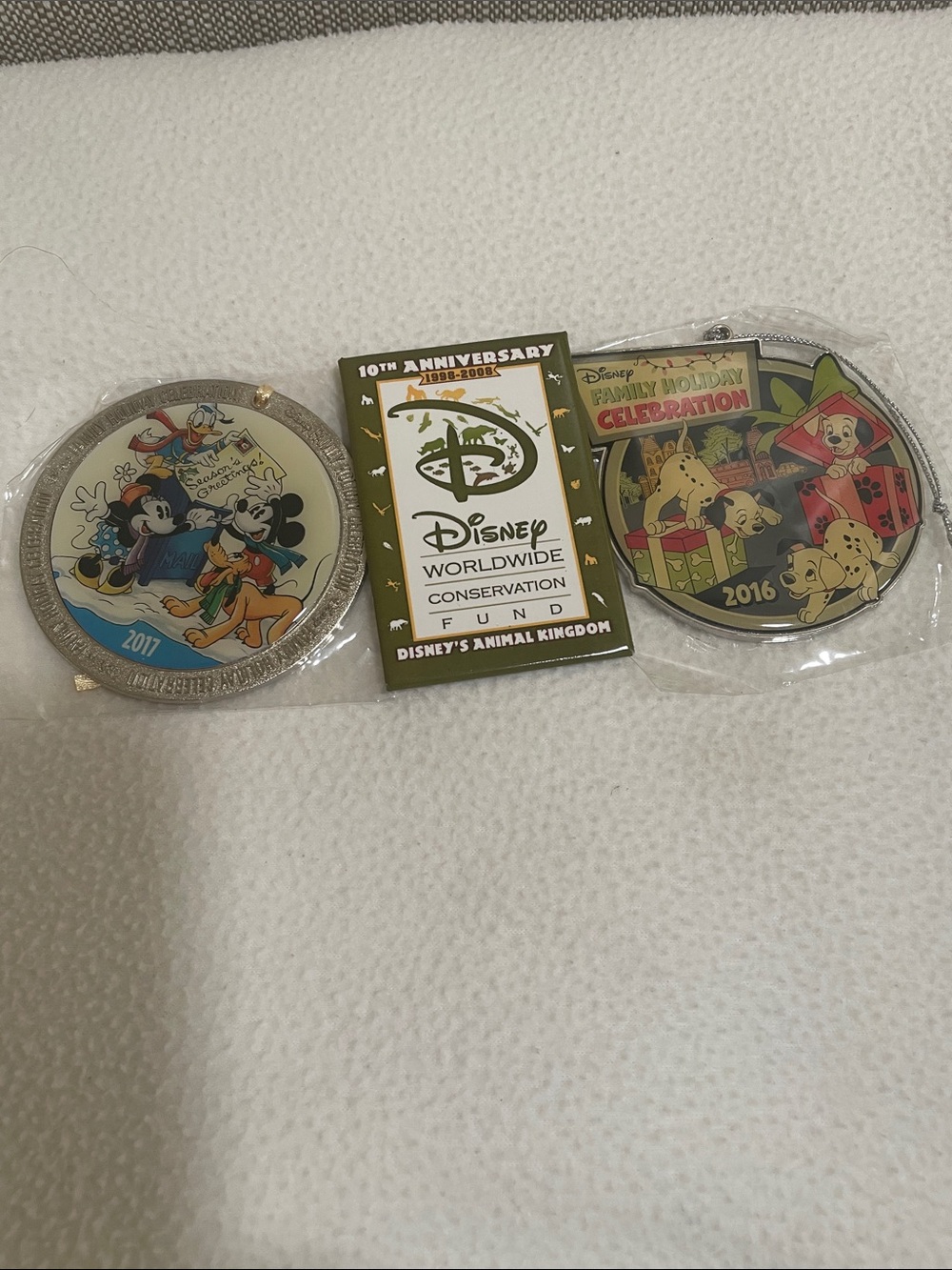 Disney Multi-Character Collectible Pin Set - Blue, Green, Yellow